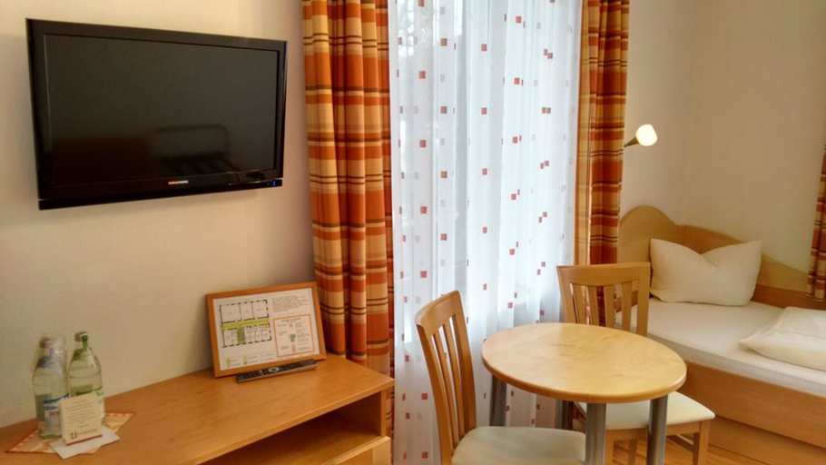 Others 5, Hotel Unterwirt, Rosenheim