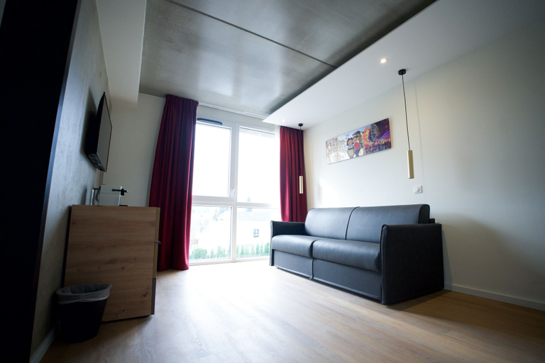 Bedroom 4, Arrow Hotel, Haut-Rhin