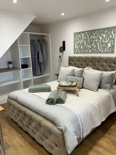 Bedroom 3, The Old Stables, Northamptonshire