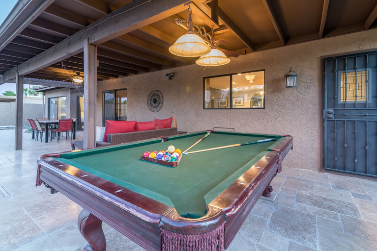 Game room 4, Casa De Palms, Maricopa