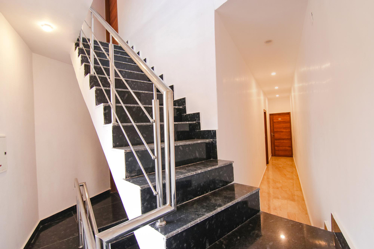 Public Area 1, FabHotel Ambassador, Panchkula