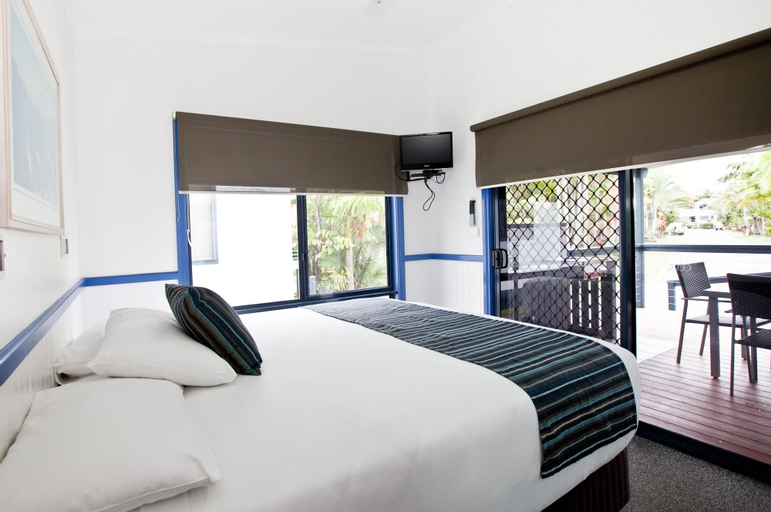 Bedroom 13
