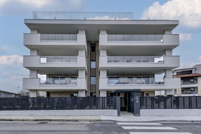 Opalia Residence - Garda Lake Lifestyle Apartment, Verona