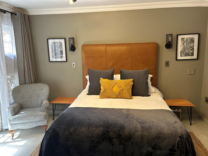 Others 2, Battiss Guest House, City of Tshwane