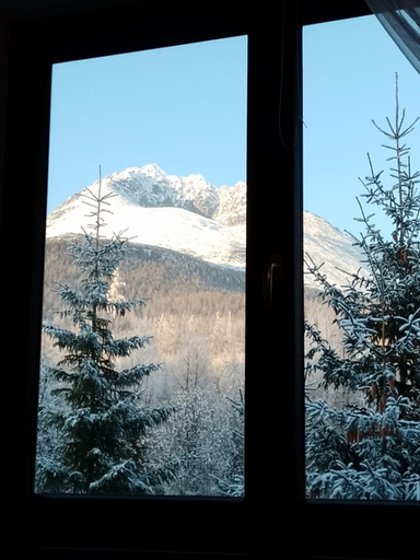 Others 5, UBYTOVANIE POD GERLACHOM, Poprad