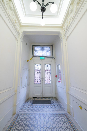 Others 4, Vienna Residence, City Hall - Parliament, Wien