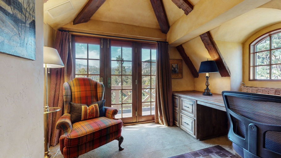 Living room 3, Juniper Ridge 16 5000 sq ft, Grand Chateau at Eagle, Expansive Mountain Views by RedAwning, Mono