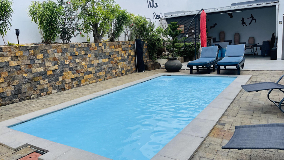 Pool 3, Spacious Private Villa With Roof top bar, Black River