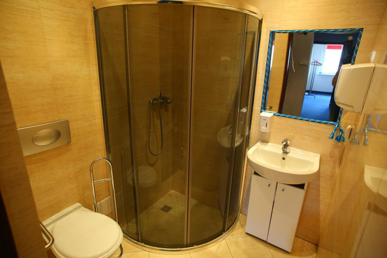 Bathroom, HELLO Gdynia Hostel, Gdynia