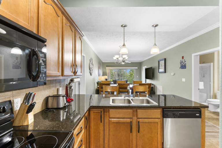 Others 5, Majestic Luxury Condo at Table Rock Lake, Taney