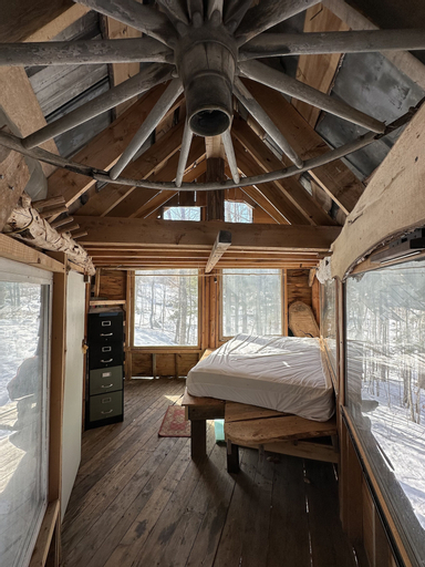 Bedroom 1, Streeter Mountain Farm, Grafton