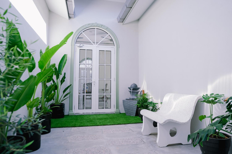 Villa Dracaena Melaka - Private Pool, Hill View, 20 minutes to Town, Malacca City