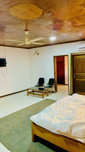 Others 3, Bethel Retreat Center, Tema