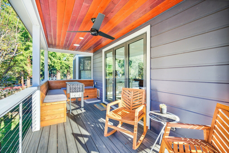 Terrace/patio, Pet’s FREE! Modern luxury steps from Russian River by Redawning, Sonoma