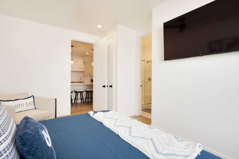 Bedroom 5, Attitude Adjustment Retreat by RedAwning, Washington