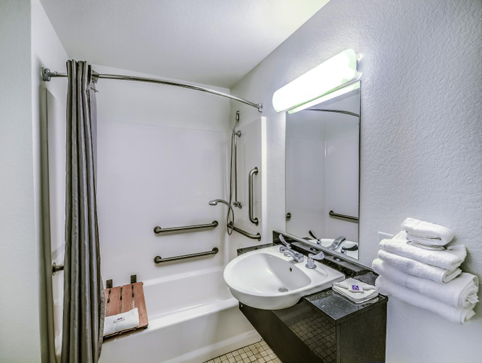 Bathroom 2, Colorado Springs, El Paso