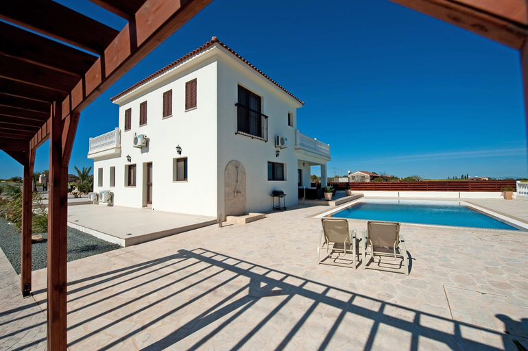 Swimming pool 2, Amani Villa