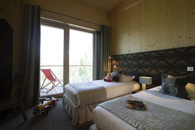 Bedroom 4, Aiguille Grive Chalets Hôtel, Savoie