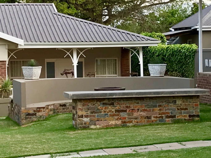 Others 4, Anathi Hotel, Sisonke