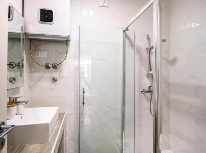 Bathroom 3, Apartments Luce & Toma, Dubrovnik