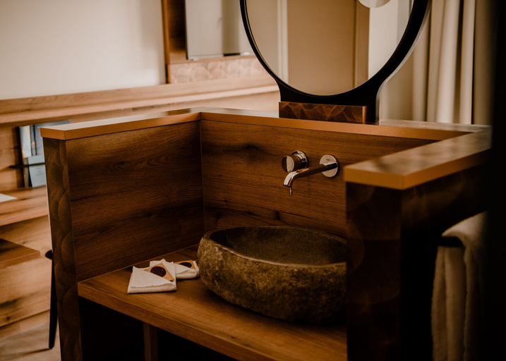 Bathroom 3, Weinzuhause, Mainz-Bingen