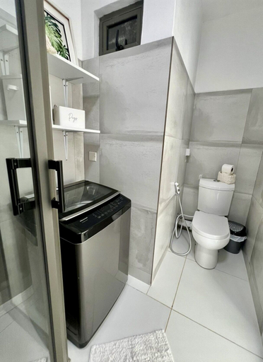 Bathroom 3, Captivating Brand New Apartment in Pereybere