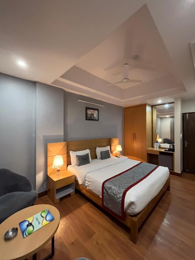 Bedroom 5, Hotel Sarvin, Lucknow