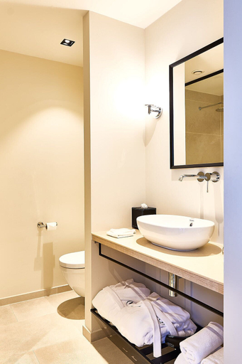 Bathroom 4, Hotel FRANQ, Antwerpen