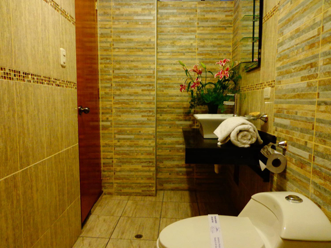Bathroom 5, Majestad Hotel Boutique, Arequipa
