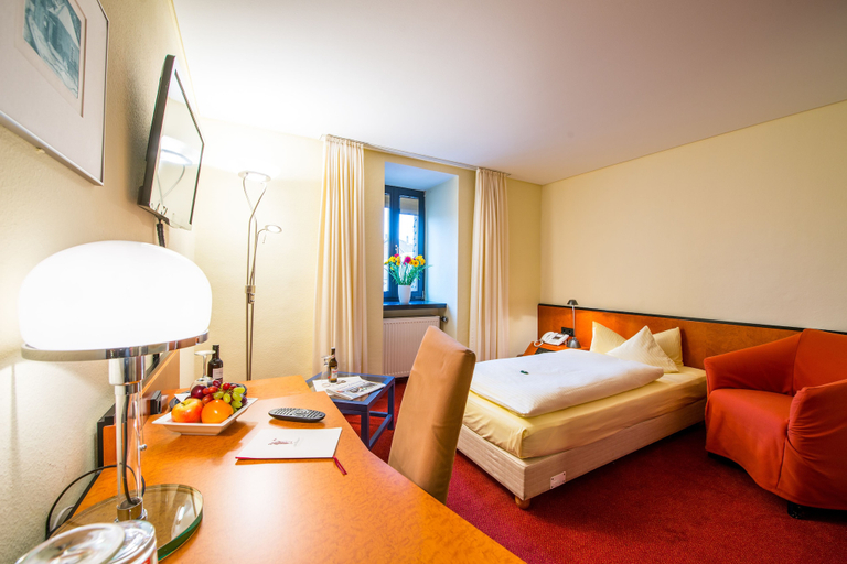 Bedroom 4, Hotel Zum Ritter, Fulda
