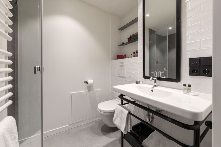 Bathroom 1