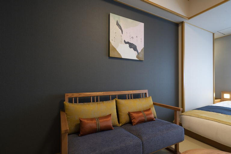 Bedroom 12