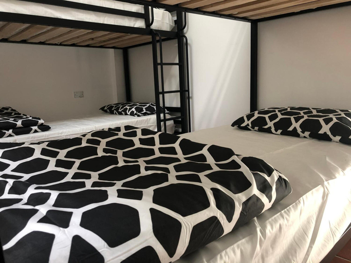 Bedroom 4, St Kilda Accommodation - Hostel, Melbourne