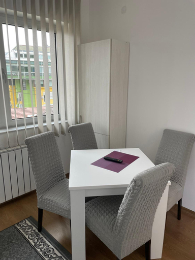 Dining Room 8