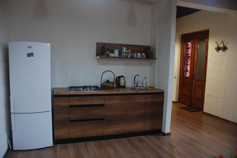 Kitchen 5, Betlemi Apartment 41, Tbilisi