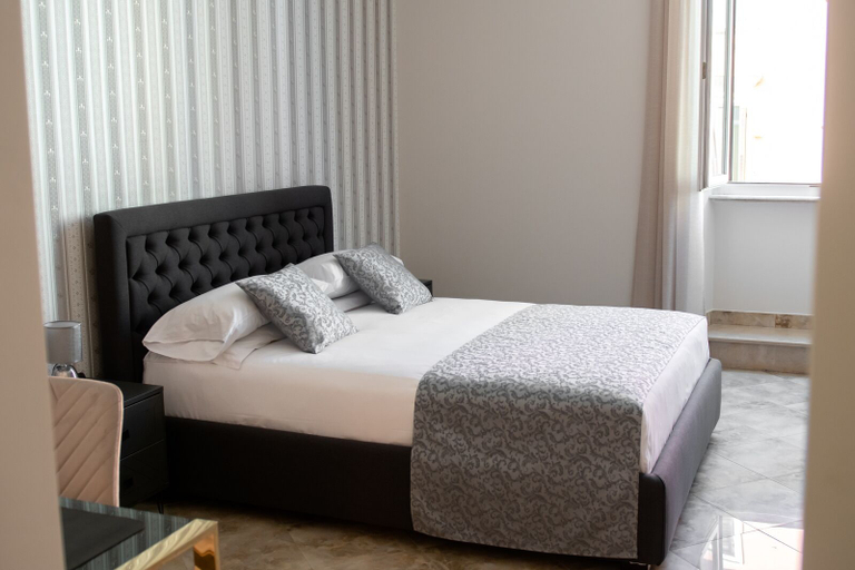 Bedroom 4, Lifestyle and Suites, Rome