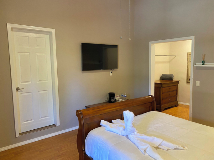 Bedroom 10