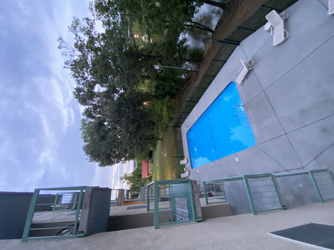 Exterior & Views, Riverside 209 1BR Condo with Jacuzzi by RedAwning, Sevier