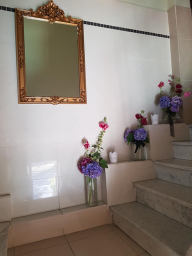 Others 5, B&B del Lago, Varese