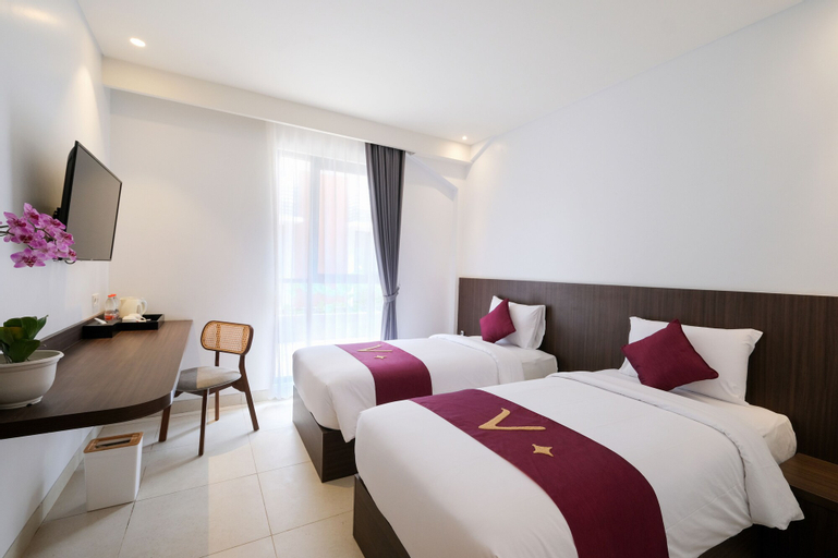 Bedroom 8