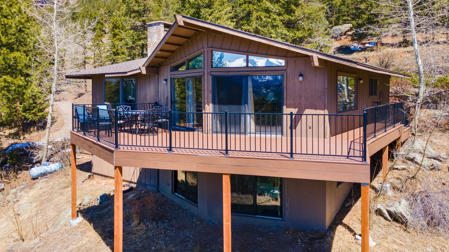 Exterior 4, Macmillan Dog-friendly Vacation At Windcliff 4 Bedroom Home by RedAwning, Larimer