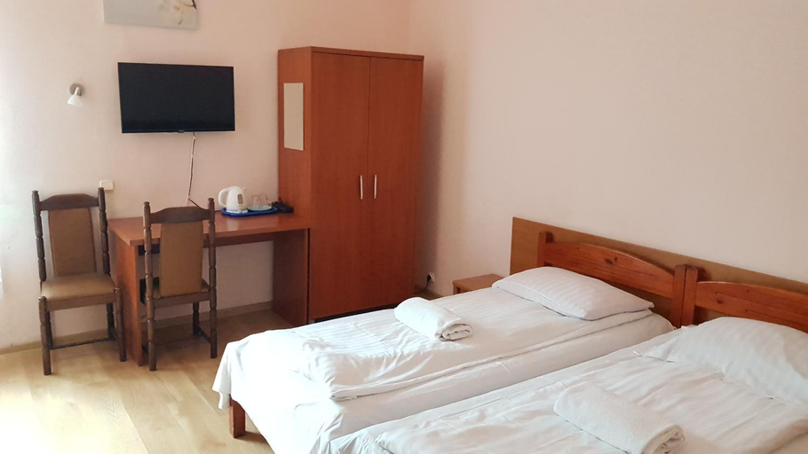 Bedroom 2, Hotel Haga, Częstochowa City