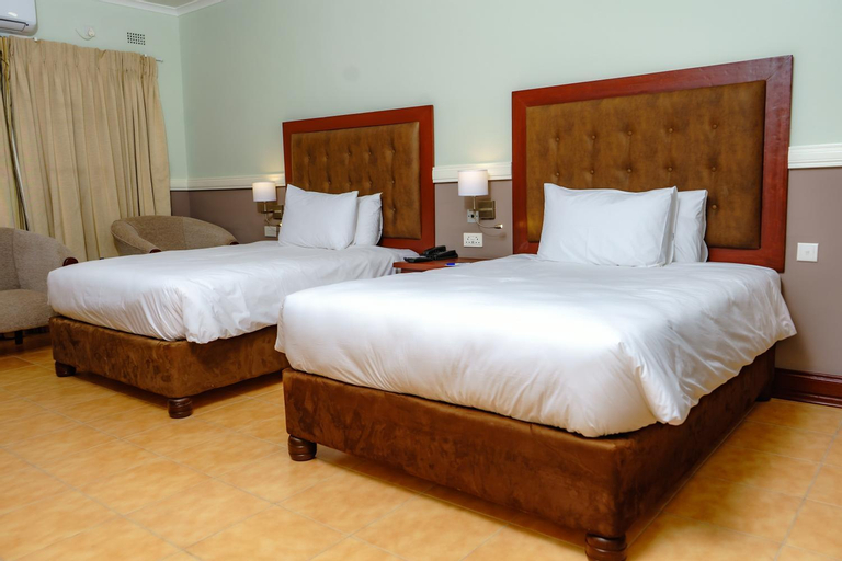 Bedroom 1, Great Zimbabwe Hotel, Masvingo