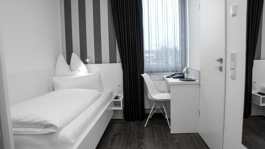 Bedroom 4, OK Das Businesshotel, Braunschweig