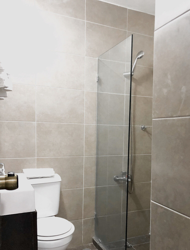 Bathroom 3, Ocean Breeze, Distrito Nacional