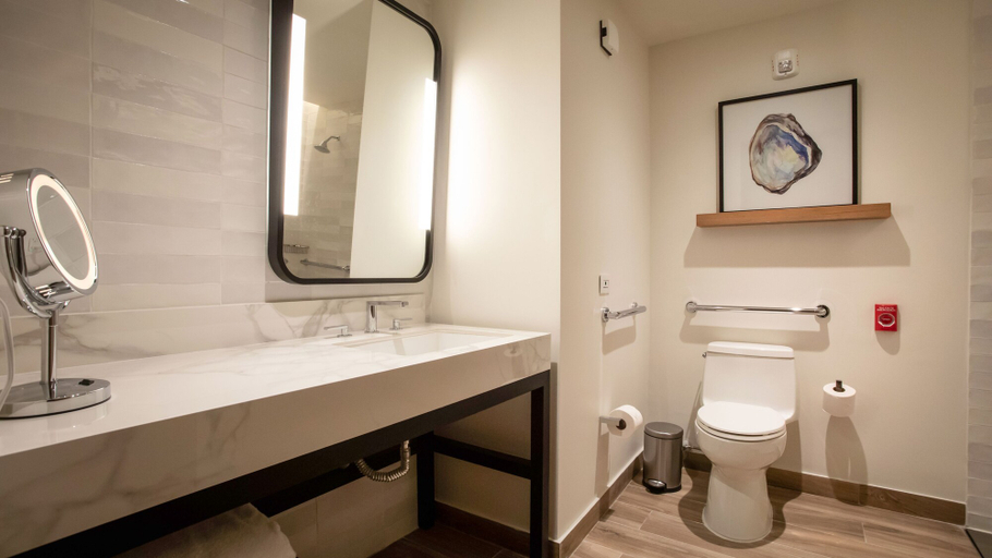 Bathroom 5, Courtyard By Marriott Santo Domingo Piantini, Distrito Nacional