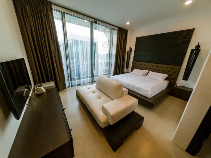 Bedroom 9