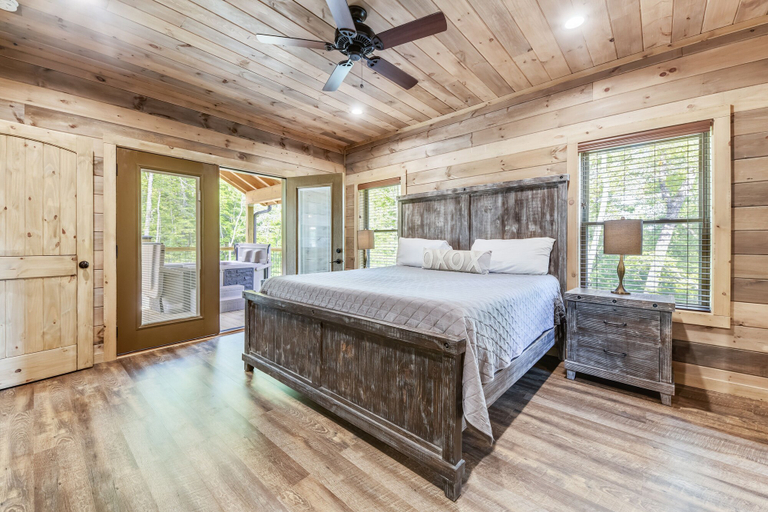 Bedroom 2, Stone Mountain Lodge 4 Bedroom Cabin by RedAwning, Sevier