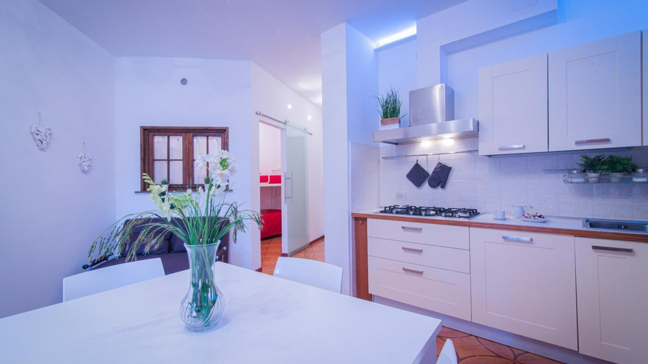 Dining Room 1