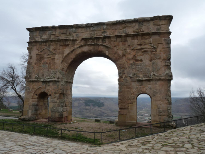 Others 2, Hostal Nicolas, Soria